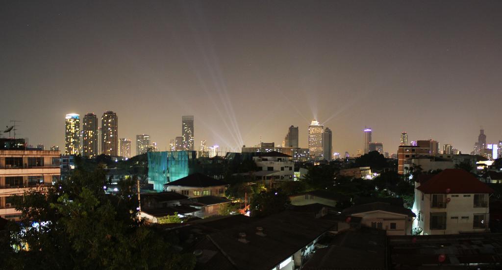 Kama Bangkok Acomodação com café da manhã Exterior foto