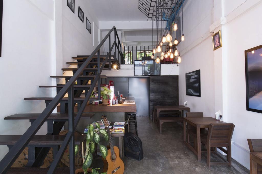 Kama Bangkok Acomodação com café da manhã Exterior foto