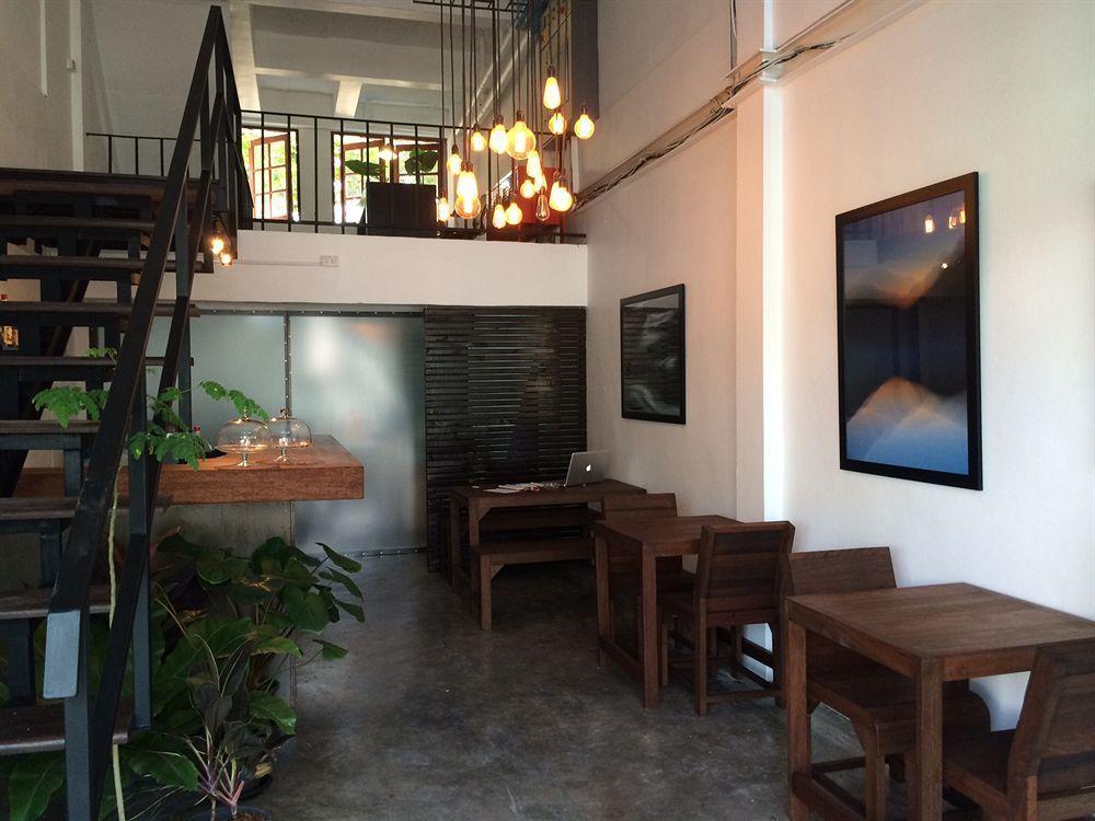 Kama Bangkok Acomodação com café da manhã Exterior foto